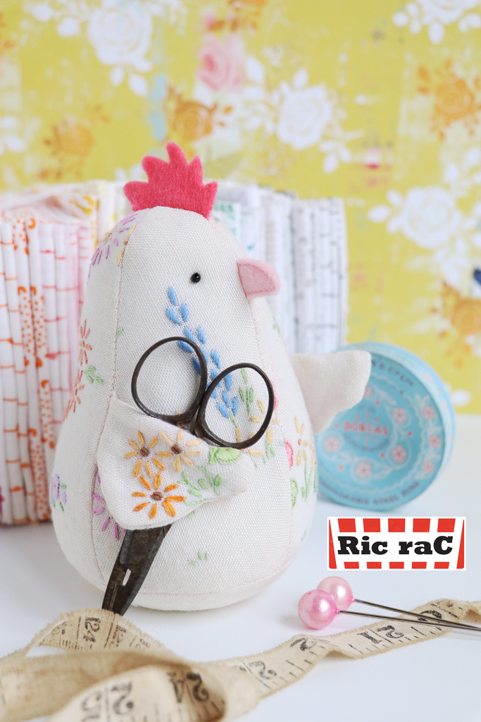 Chicken caddy: chicken pincushion softie – jodiericrac