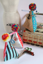 Load image into Gallery viewer, Tidy Mind: Pin cushion sewing pattern
