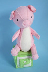P is for Pig: Pig sewing pattern